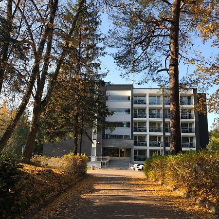 Liivarand Hotel Нарва-Йиесуу Екстер'єр фото